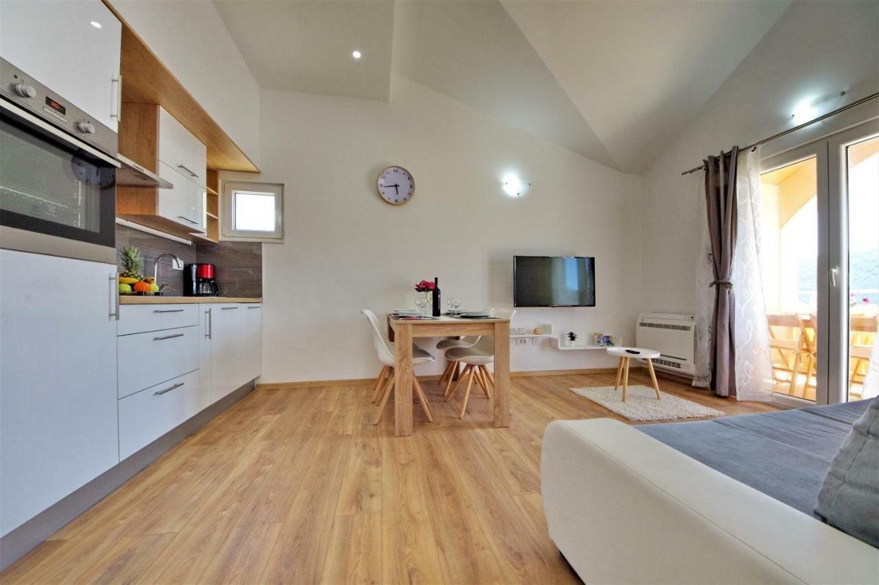 Apartman Mario Poljica  Ngoại thất bức ảnh